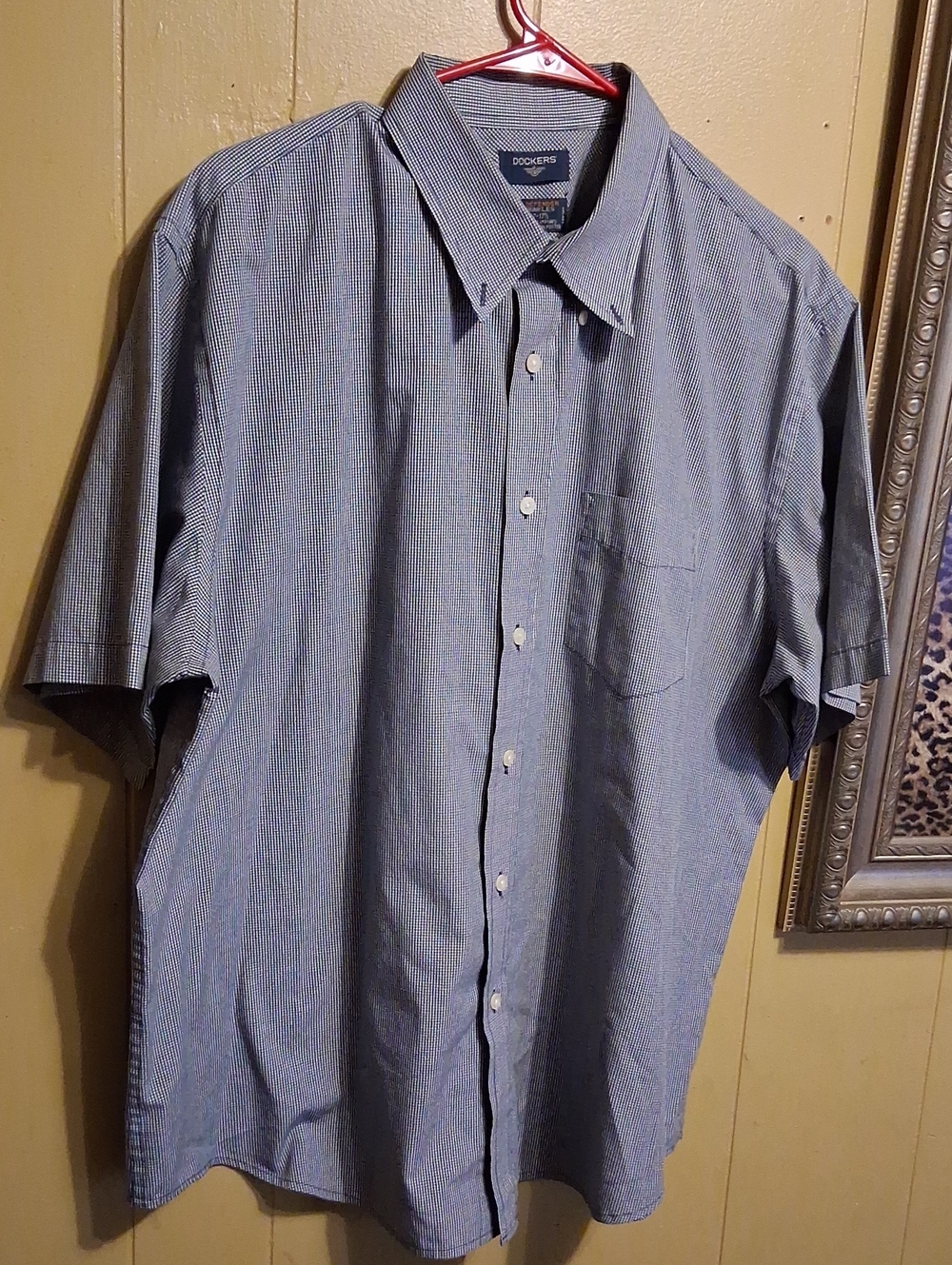Dockers Men's Blue Short-Sleeve Button Down Shirt with Subtle Stripe